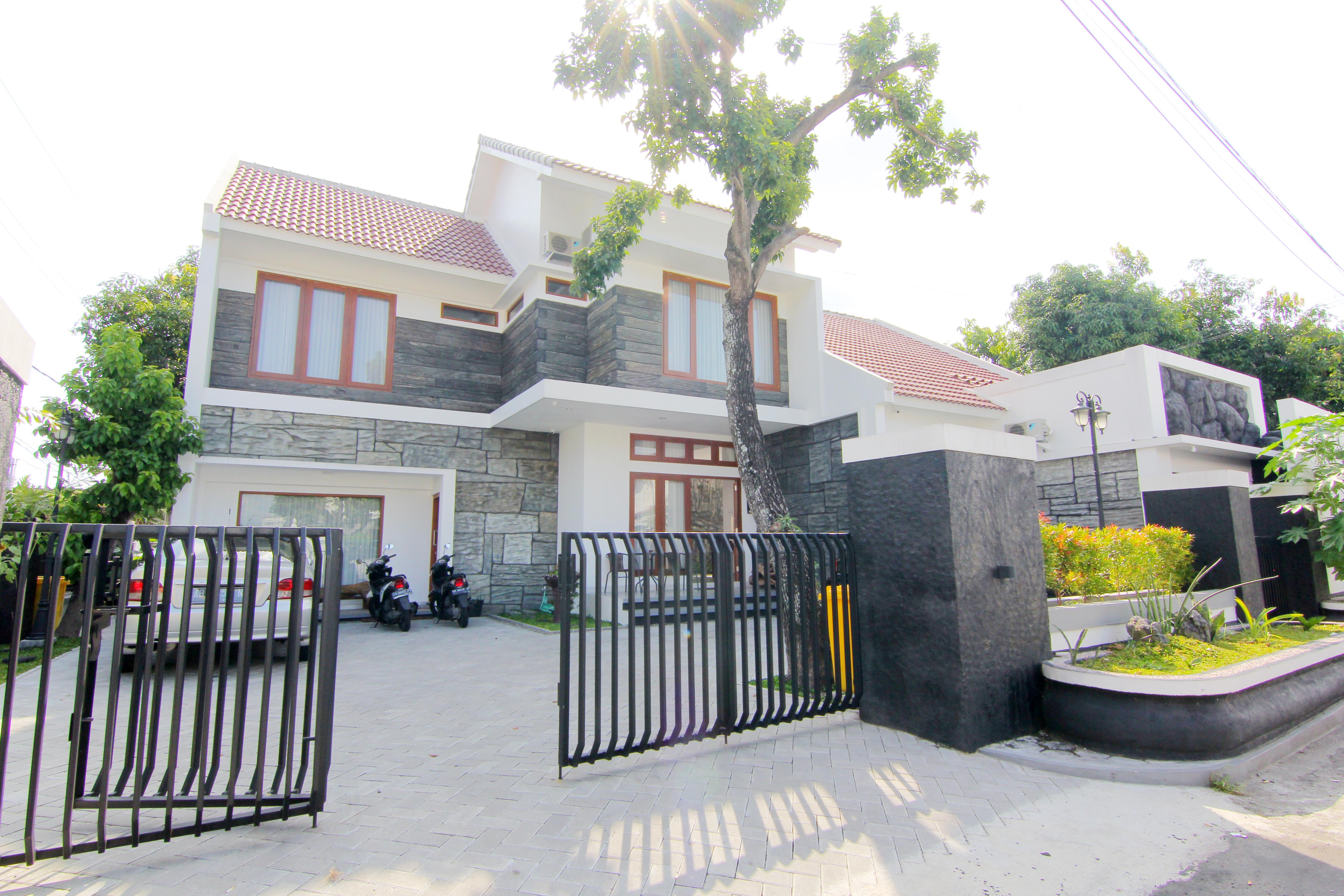 Silas Garden Yogyakarta Exterior photo